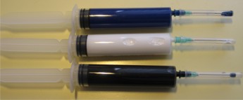 Краска продаётся только в комплекте с трафаретами